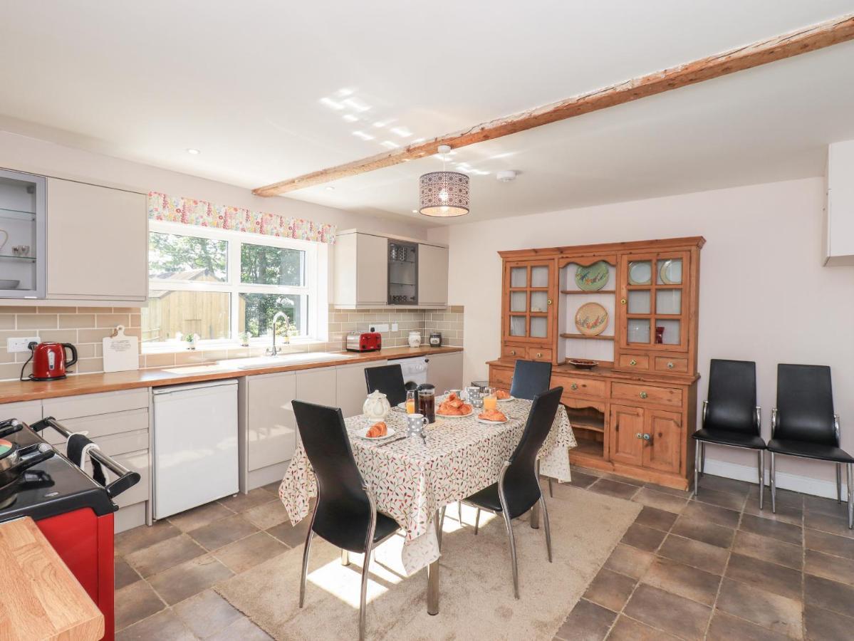 Holiday home Allergarth Barn