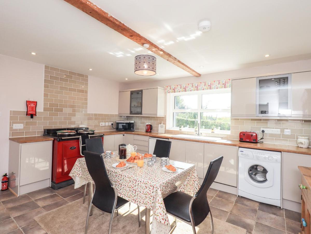 Holiday home Allergarth Barn